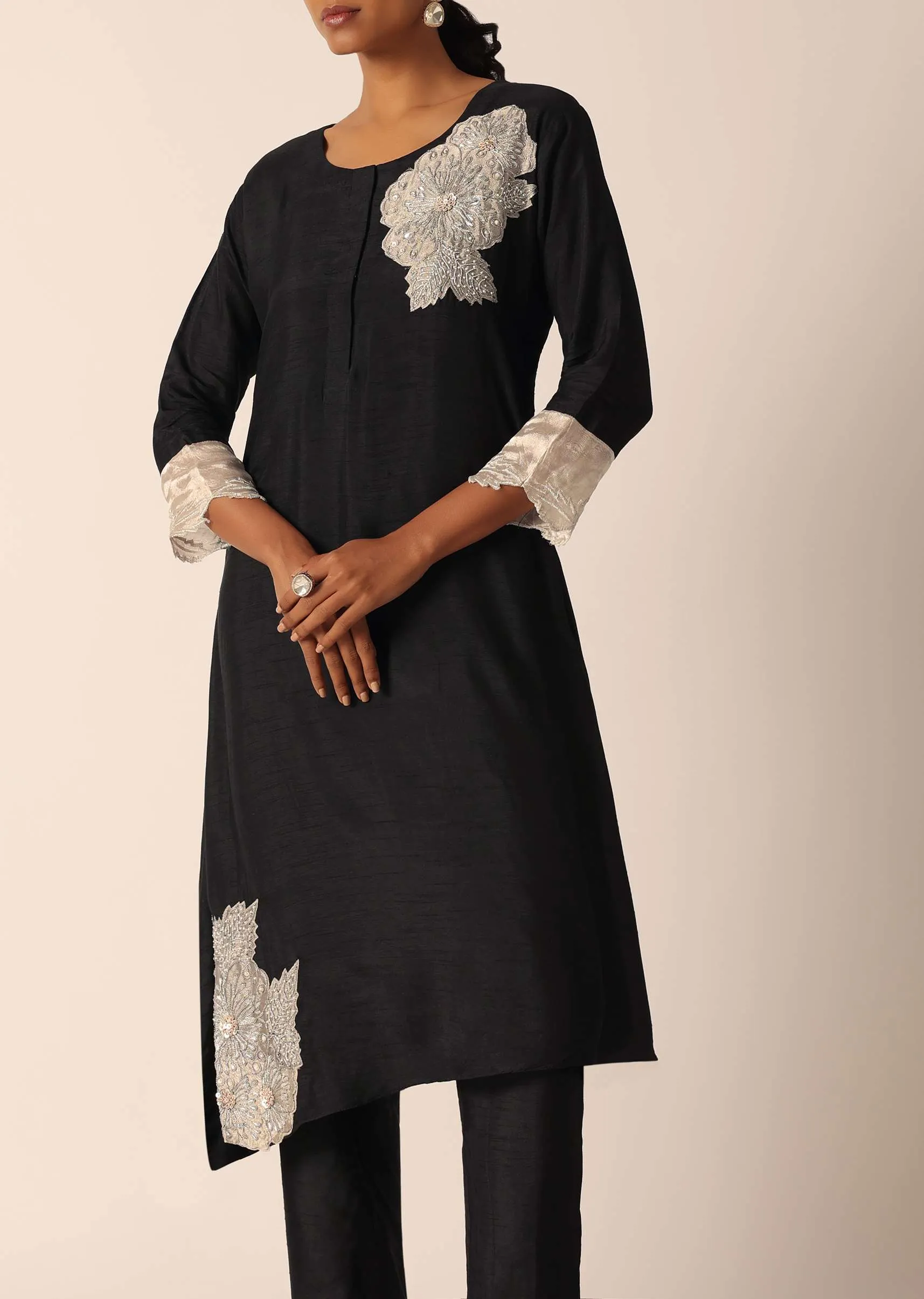 Black Kurta Set In Cotton With Patchwork Embroidery