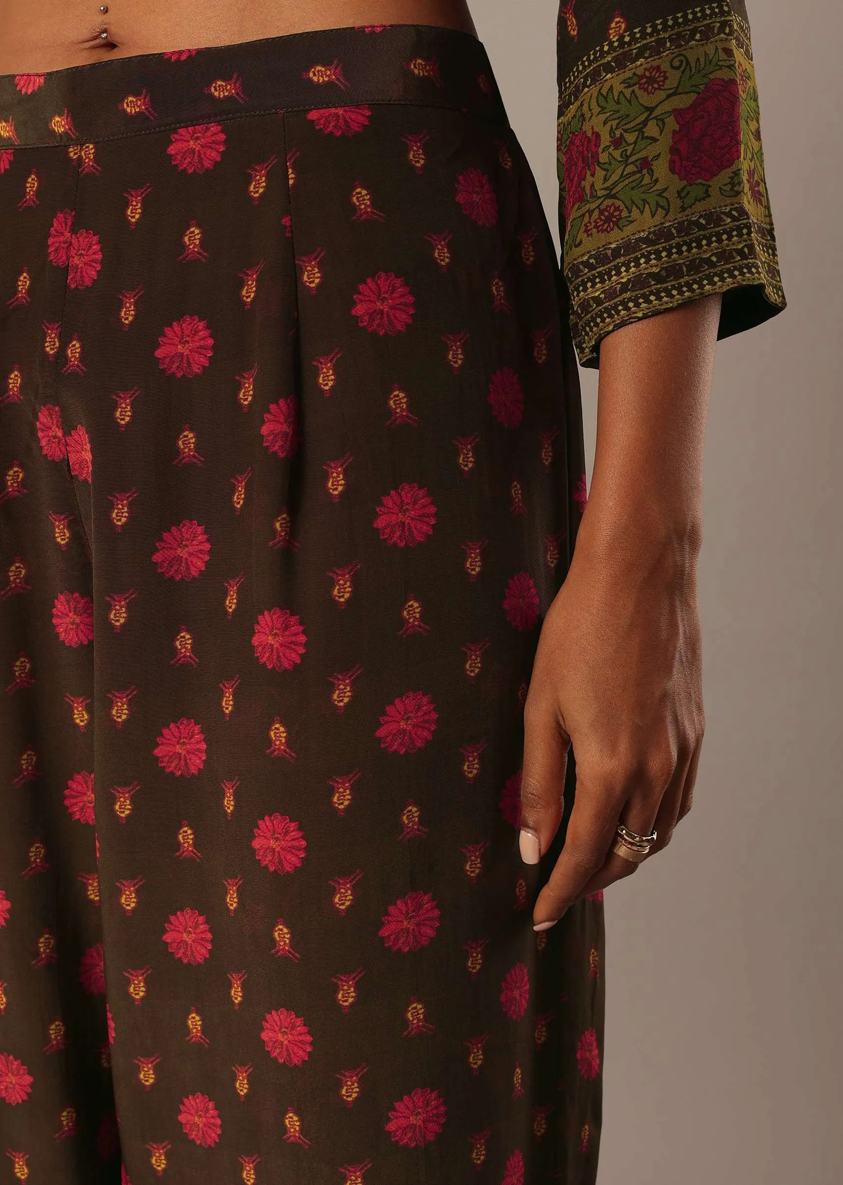 Brown Short Kurti Set With Printed Detail