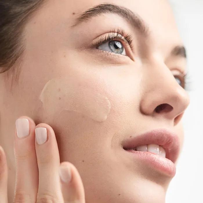 DRAMATICALLY DIFFERENT MOISTURIZING LOTION WITH PUMP
