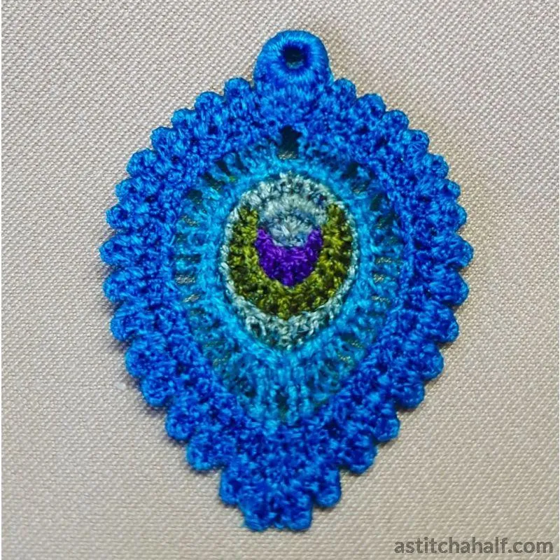 Fabulous Freestanding Lace Feathery Jewels