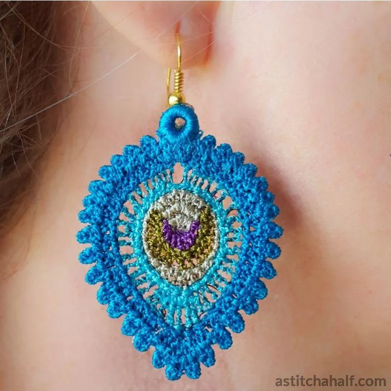 Fabulous Freestanding Lace Feathery Jewels