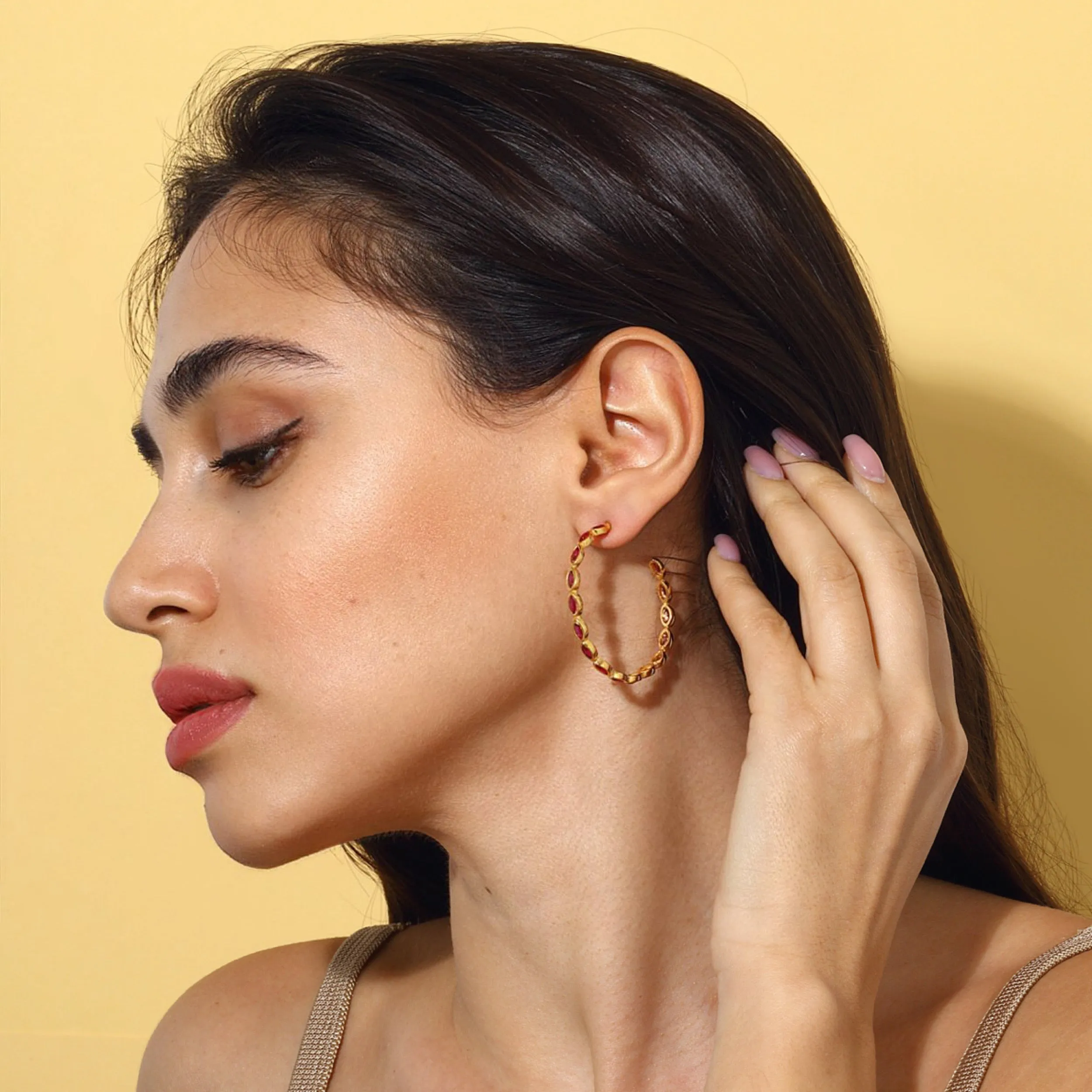 Nenet Hoop Earrings - Vibrant Pink